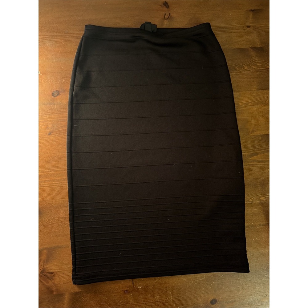 Women's Top Shop Black Stretch Pencil Skirt. US size‎ 4